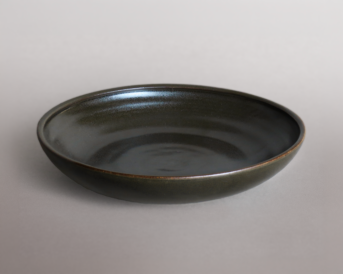 Assiette creuse — Émail bois brûlé