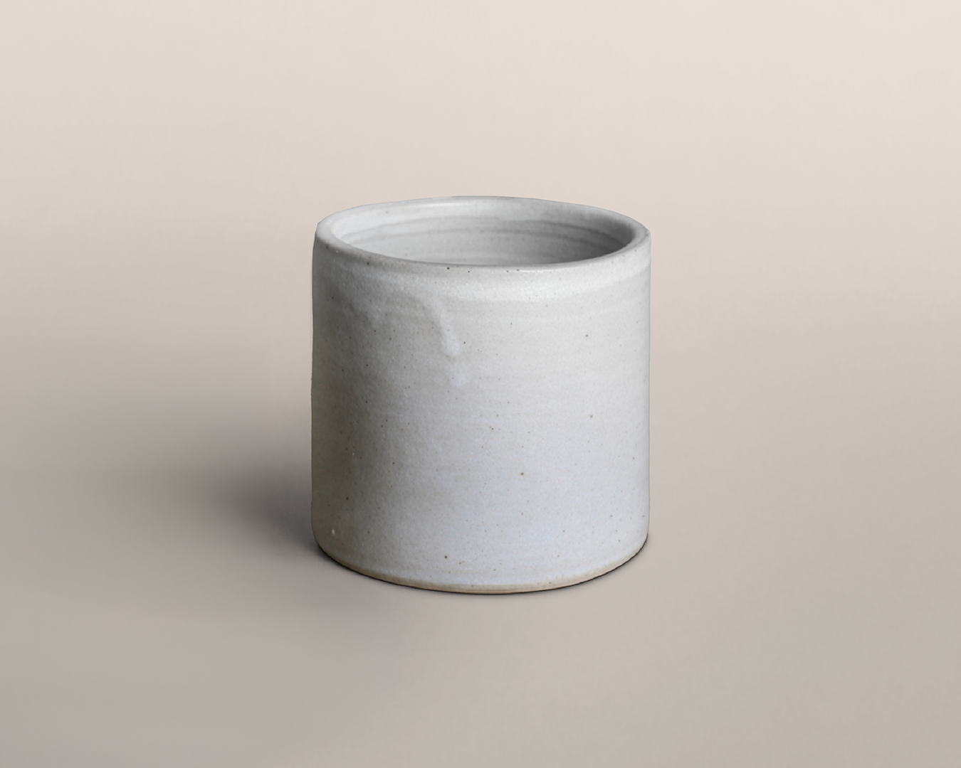 Mug sans anse — Émail coquille de sable